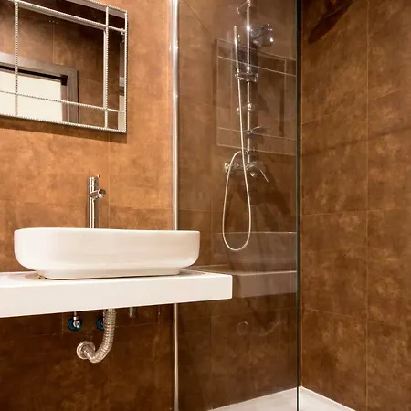 Апартаменты Rosa Do Bairro Alto *